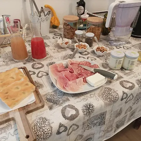 Alojamento de Acomodação e Pequeno-almoço Il Giardino Di San Martino 3*